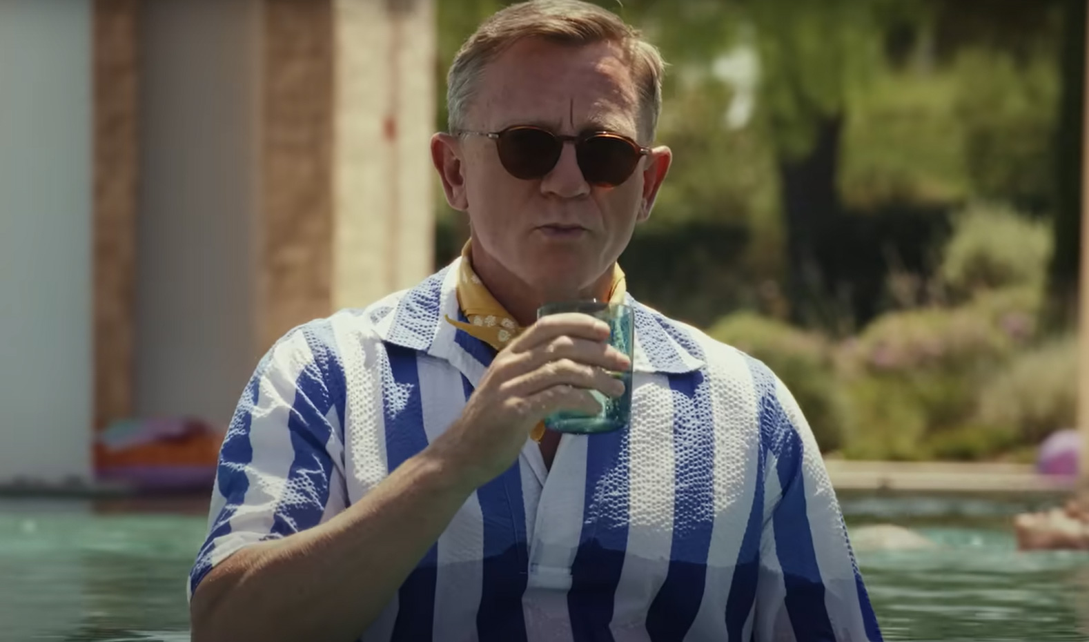 Daniel Craig Will Once Again Play ‘Queer’