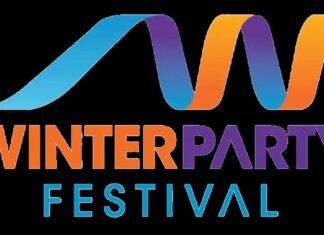 Love Takes Center Stage with Dramatic Proposal at Winter Party Festival in Miami