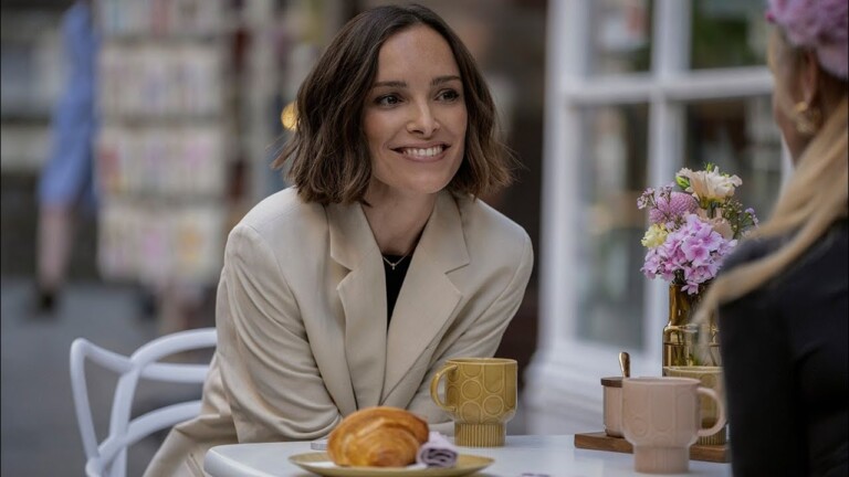These 15 Lesbian Girlfriends Were the Worst—But We Loved Every Minute