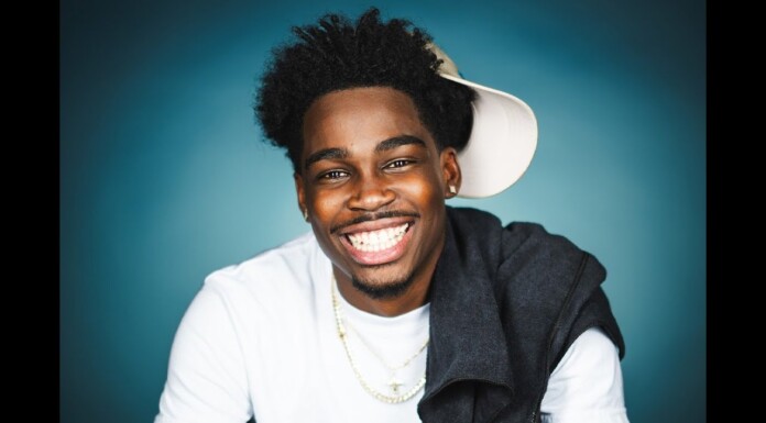 SNL’s Kam Patterson Jokes the Show Is “Gay as Fuck” in New Special