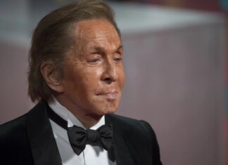 Fashion Icon Valentino Dies at 93